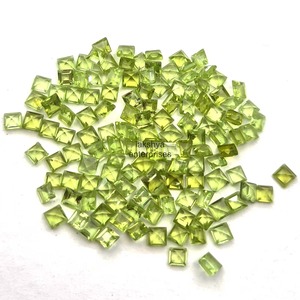 พลอยเพอริดอทดิบทรงสี่เหลี่ยมขนาด 4 มม. สีเขียวเจียระไน ขายส่งพลอยเพอริดอทดิบปรับขนาดสำหรับทำเครื่องประดับ - Product Image 3