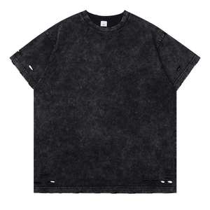 เสื้อยืดโอเวอร์ไซส์สไตล์วินเทจ ลุคสตรีทแวร์สุดหรู คุณภาพสูง ซักย้อมแบบแอซิดวอช สำหรับผู้ชาย ขายส่ง - Product Image 1