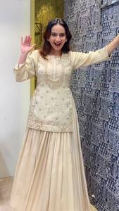 Ensemble de robe Anarkali traditionnelle en coton crème pour femmes, coupe régulière, longueur au sol, tenue de mariage, style Inde Pakistan - Product Image 3
