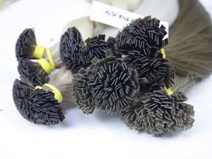 Prix de gros Extensions de cheveux à pointe de kératine vietnamienne 100g Couleur claire 65cm Longueur Paquets de cheveux crus vietnamiens - Product Image 3