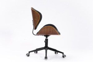 <span class=keywords><strong>Chaise</strong></span> <span class=keywords><strong>de</strong></span> <span class=keywords><strong>bureau</strong></span> pivotante vintage en <span class=keywords><strong>bois</strong></span> et cuir noir avec <span class=keywords><strong>roulettes</strong></span> pour la maison et le <span class=keywords><strong>bureau</strong></span>, rotation à 360° °   Swivel - Product Image 3