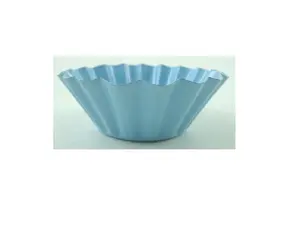 Prix de gros Design magnifique belle couleur bleue fer décoratif luxueux métal t-lite support bleu pot de bougie enduit de poudre
