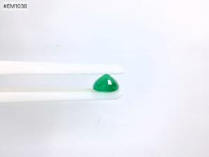 Esmeralda 100% natural de origen zambiano, corte cojín facetado, verde intenso, 2.92 ct, gema suelta de alta calidad para joyería personalizada. - Product Image 6