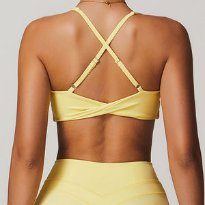 Venta al por mayor de sujetadores deportivos de yoga para mujer, con logo personalizado, sin espalda, suaves, para gimnasio, OEM ODM Maanify 2026 - Product Image 1