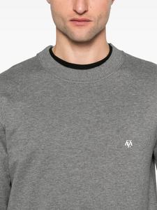 Sudadera gris súper acogedora para hombres y mujeres Material de algodón con estampado digital de aspecto minimalista que debe tener una pieza - Product Image 5