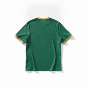 Ensemble de maillots de football sublimés en gros, tenue de sport durable en polyester avec nom et numéro d'équipe personnalisés - Product Image 1