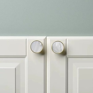 Poignée de porte en laiton au design antique personnalisé à bas prix, fabriquée en Inde - Product Image 2