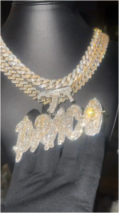 บัตรผ่านสีเทาฮิปฮอป925สเตอร์ลิงเงินโมอิสซาไนท์จี้เครื่องประดับชื่อเริ่มต้นที่กำหนดหมายเลขจี้ - Product Image 3