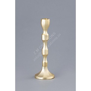 Support de bougie en aluminium artisanal, décoration de table de Noël et de mariage, design moderne, fait main, écologique, durable, résistant à la chaleur - Product Image 1