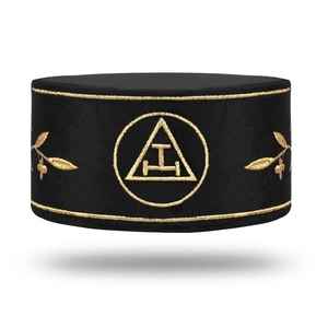 Gorra de Capitán del Arco Real con Bordado Negro y Dorado, 100% Poliéster, Estilo Europeo y Americano - Product Image 1