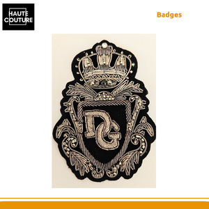 Badges à coudre faits main en métal canon de fusil antique, taille 8 x 6 cm, pour vestes et blazers, directement de l'usine, à bas prix - Product Image 5