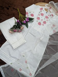 Kurti Elegante y Bonito con Diseño de Moda, Tela de Red con Bordado, Semi-Cosido, Estilo Anarkali, Talla S-XXL, para Fiesta - Product Image 5