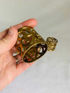 Rond de serviette en laiton de luxe avec design vintage Lot de 6 plaqué or parfait pour les mariages et la vaisselle d'hôtel - Product Image 2