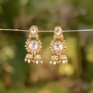 Élégantes Boucles d'Oreilles Pendante Perle en Pierre Pota Style Héritage pour Femme, Bijoux Ethniques Festifs Adorables pour Fête et Mariage 10575610WH - Product Image 3