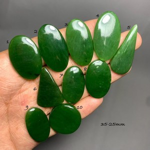 Cabujón de jade nefrita, jade verde natural de primera calidad, piedra preciosa para la elaboración de joyería. - Product Image 1