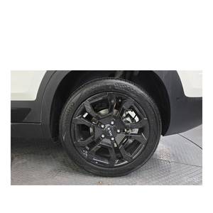 Kia Seltos 2022, 2.0 Gasolina, 2WD, 15,073 km, Asientos de Cuero, Cámara Trasera, Volante a la Izquierda - Product Image 5