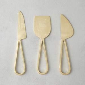 Couteau à gâteau élégant en acier inoxydable pour la cérémonie de mariage et le service de desserts raffinés - Product Image 1