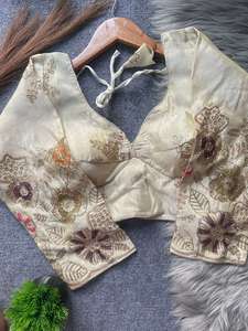 เสื้อเบลาส์งานปาร์ตี้สวยงาม ตกแต่งด้วยงานเย็บหนาแน่น บุหนา ตะขอทำมือ พร้อมลูกปัดสวยงาม ด้านหลังเปิด - Product Image 4