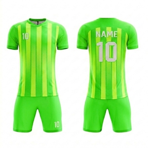 Tenue de sport de football respirante à séchage rapide, ensemble d'uniformes d'équipe personnalisés, légers et anti-humidité - Product Image 2