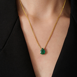 Collier pendentif en or jaune véritable 14 carats avec chaîne à maillons et pierre unique émeraude en forme de poire, design exquis et tendance, bijoux raffinés - Product Image 2