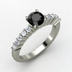 Anillo de Diamante Solitario Negro Auténtico |   Anillo de Compromiso de Oro Blanco de 14K con 0.50TCW para Mujer |   Conjunto de Joyería de Diseño con Detalles Blancos para Regalo - Product Image 2