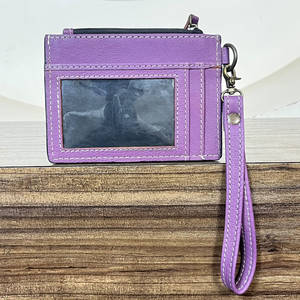 Cartera de Cuero Genuino Morado Hecha a Mano, Diseño de Póker Unisex de Alta Calidad, Mini Portamonedas y Tarjetas - Product Image 5