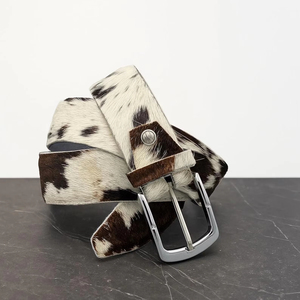 Cinturón de Cuero Genuino de 1.5 Pulgadas con Logotipo Personalizado, Correa con Hebilla de Bloqueo Automático, Producto Personalizable - Product Image 1