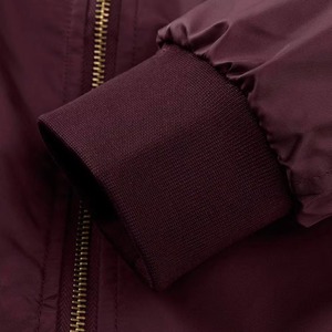 เสื้อแจ็คเก็ตเบสบอลลายทางระบายอากาศสำหรับผู้ชาย สไตล์เท่ห์  ตกแต่งด้วยตัวอักษร  ดีไซน์ถักลายขนแกะ สำหรับคนไซส์ใหญ่  แบบเสื้อแจ็คเก็ตบอมเบอร์ - Product Image 5