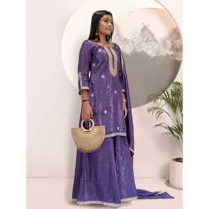 Hermoso conjunto de salwar kameez XL para fiesta, con top y pantalón, y dupatta de poliéster, elegante y con estilo. - Product Image 5
