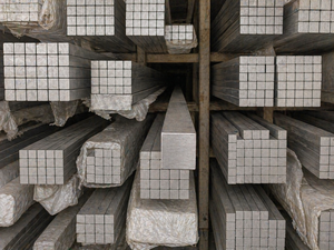 เหล็กสี่เหลี่ยมสแตนเลสทนทานสำหรับงานผลิตอุตสาหกรรม งานประกอบ และงานวิศวกรรมโครงสร้าง - Product Image 2