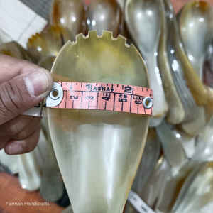 Ensemble de 2 cuillères et fourchettes à salade en corne de bœuf faites à la main, vaisselle naturelle à prix avantageux - Product Image 2