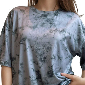 Camiseta Tie Dye de Alta Calidad, Suave y Cómoda, Camiseta de Mujer de Primera Calidad, Colección de Verano, Camiseta Tie Dye para Mujer - Product Image 5