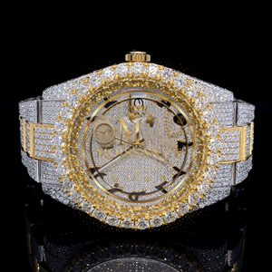Montre de luxe pour homme en or jaune avec diamants, boîtier tonneau, mouvement à quartz analogique, bracelet en acier inoxydable, verre saphir, 43 mm, fermoir déployant - Product Image 1