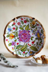Bandeja de Madera Hecha a Mano con Diseño Floral, Plato Reutilizable para Servir, Vajilla Decorativa - Product Image 3
