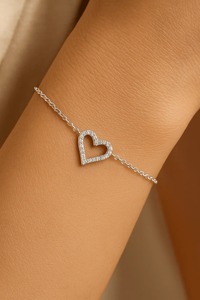 Pulsera de Diamantes Cultivados en Laboratorio de Lujo en Oro Rosa, Blanco y Amarillo de 9K - Product Image 2
