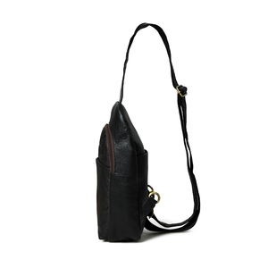 Sac de poitrine en cuir véritable avec fermeture éclair lisse et sangle réglable pour un usage quotidien - Product Image 3