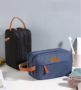 Trousse de Toilette Imperméable en Toile et Cuir à Double Fermeture Éclair avec Logo Personnalisé, Trousse de Voyage pour Rasage, Pochette Cosmétique LCTB-0038 - Product Image 4