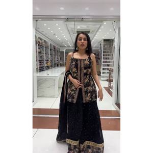 Ensemble haut et lehenga de créateur avec dupatta pour les tenues de soirée, vêtements régionaux - Product Image 2