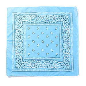 Bandana en satin de soie imprimé floral personnalisé, doux, élégant, pour l'été et l'hiver, usage quotidien, extérieur, respectueux de la peau, accessoire de mode - Product Image 4