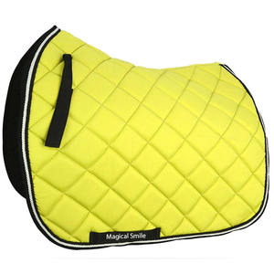 Tapis de selle pour chevaux de haute qualité, excellente qualité, tissu en coton, tapis de selle polyvalents avec bordure blanche - Product Image 1