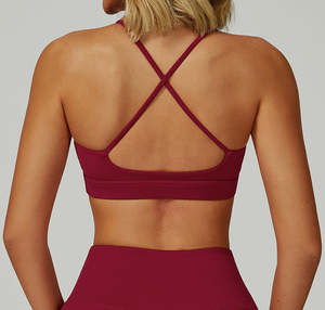 Ropa Deportiva Personalizada para Mujer, Top Deportivo de Alta Calidad para Gimnasio, Fitness y Yoga, Marca de Ropa Deportiva Femenina - Product Image 3