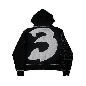 Sudadera con capucha negra con cremallera y pedrería para mujer, estilo streetwear, corta, con costuras en contraste, informal y a la moda. - Product Image 2