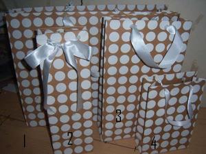 Bolsas de papel impresas con logotipo personalizado para regalos minoristas y branding OEM, venta al por mayor, marca privada, calidad de exportación a nivel mundial - Product Image 3