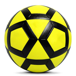 Balón de Fútbol de PU Amarillo y Negro con Estampado por Sublimación, Balón Deportivo para Todas las Estaciones, Uso en Exteriores, Entrenamiento - Product Image 1