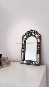 El proveedor indio ofrece un elegante MARCO DE ESPEJO con incrustaciones de hueso de diseño moderno hecho a mano para la decoración del hogar o la oficina al mejor precio - Product Image 6