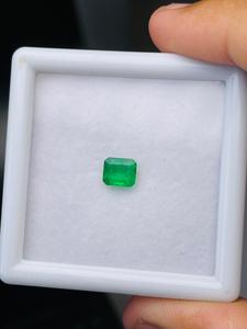 Natural Emerald Zambia <b>square</b> cut 1.07 cts AAA Grade with superb luster nice color perfect polishing and making at cheap price - Product Image 3