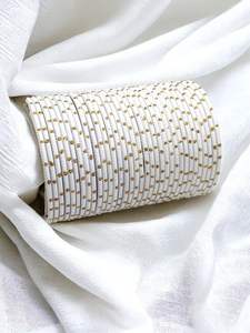 ชุดกำไลข้อมือไหมสีม่วงราชวงศ์และสีม่วงเข้ม ประดับด้วยงานปักดิ้นเงินซารีอย่างประณีต และคริสตัลเม็ดเล็กๆ สวยงาม - Product Image 3