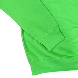 เสื้อพูลโอเวอร์แขนยาวคอกลมลายกราฟิกสำหรับผู้หญิง รุ่น Green Embroidered Legacy Winter  แรงบันดาลใจจาก Sorority  ผ้าฟลีซเนื้อนุ่มสบาย เป็นมิตรต่อสิ่งแวดล้อม - Product Image 5