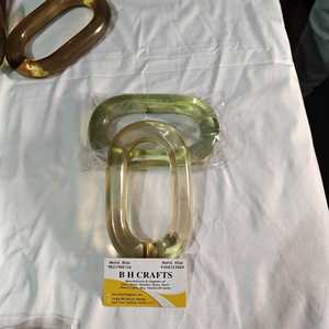 Escultura de Cadena de Resina Multicolor ROSHAN HANDICRAFTS, Impresionante Decoración Contemporánea para el Hogar con Tres Piezas Extra Grandes - Product Image 6