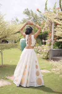 Chaniya Choli Tradicional de Seda Pura, Largo hasta el Suelo, para Garba, Gujarati, Verano, Invierno, Navratri, con Trabajo Gamathi Especial, Lehenga Resistente a la Humedad - Product Image 2